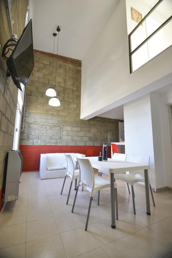 Las Maras Suites Viedma Eksteriør bilde